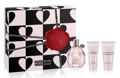 Vânzarea Friends and Family 2023 de la Viktor and Rolf a început în mod oficial