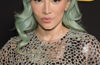 Tendințele de primăvară în materie de culori de păr sunt toate despre îmbrățișarea căldurii