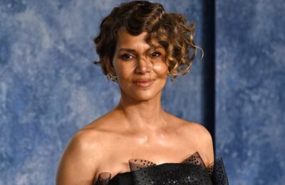 Rochie Halle Berry Oscar de la Renta  2023 Oscars Afterparty