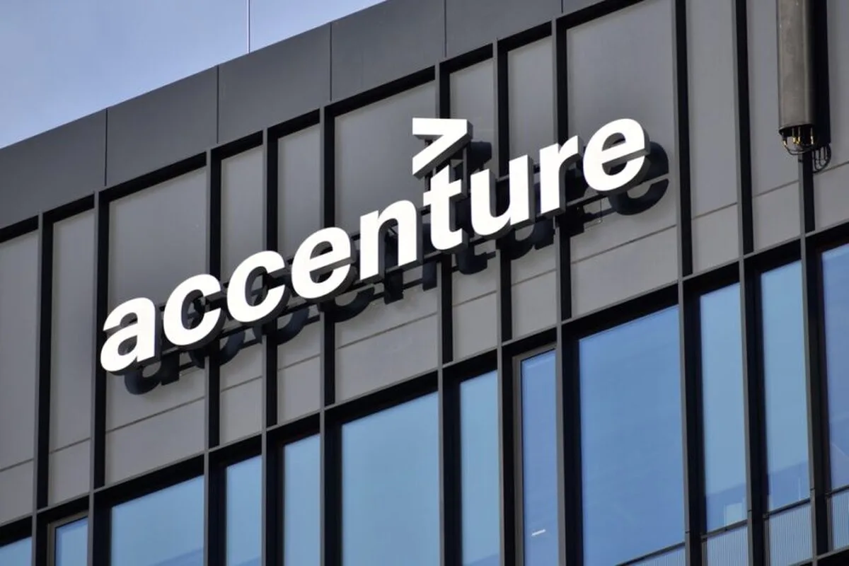 Accenture taie 19.000 de locuri de muncă din cauza temerilor legate de încetinirea creșterii economice
