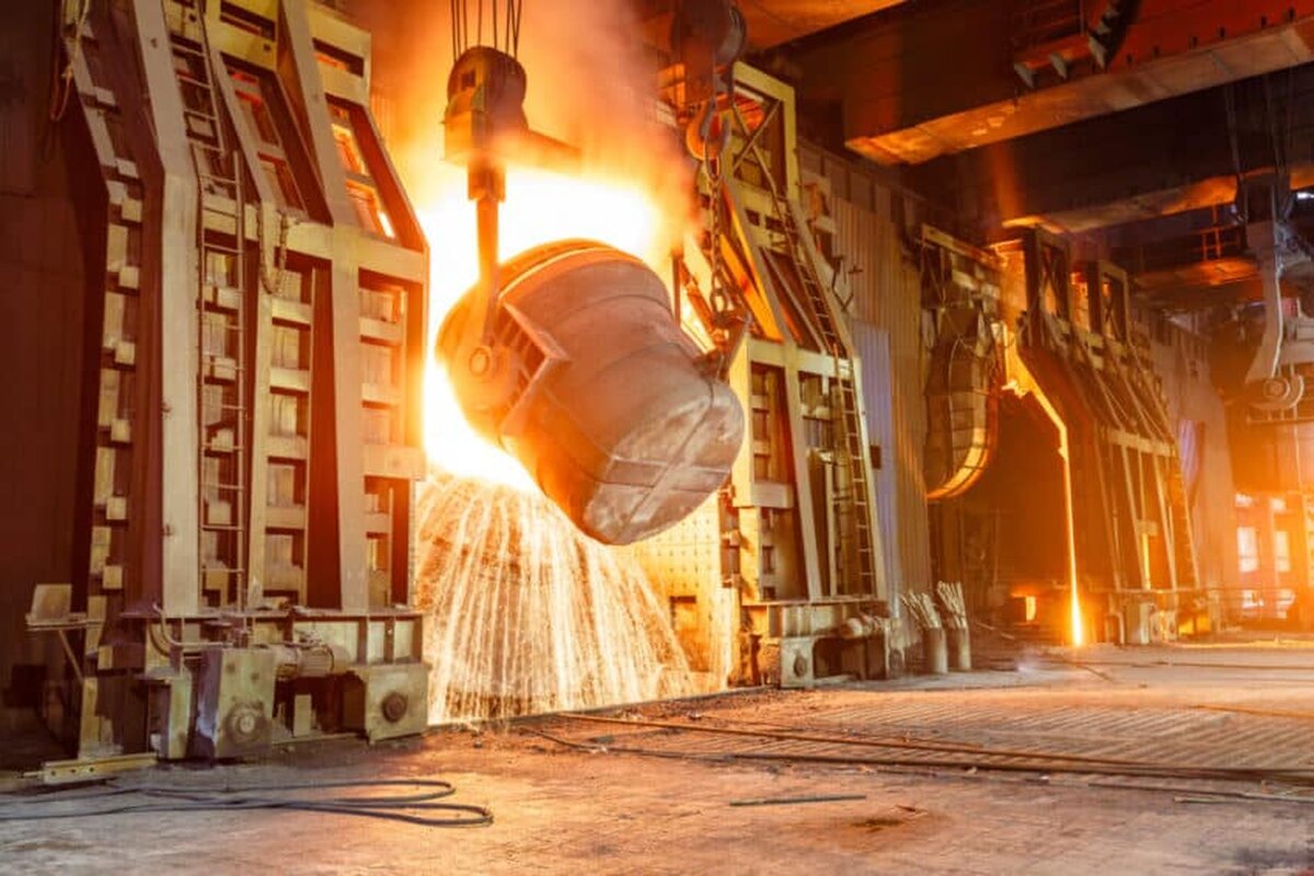 Industria siderurgică britanică este în criză după lipsa de sprijin în buget, avertizează sindicatul premierului