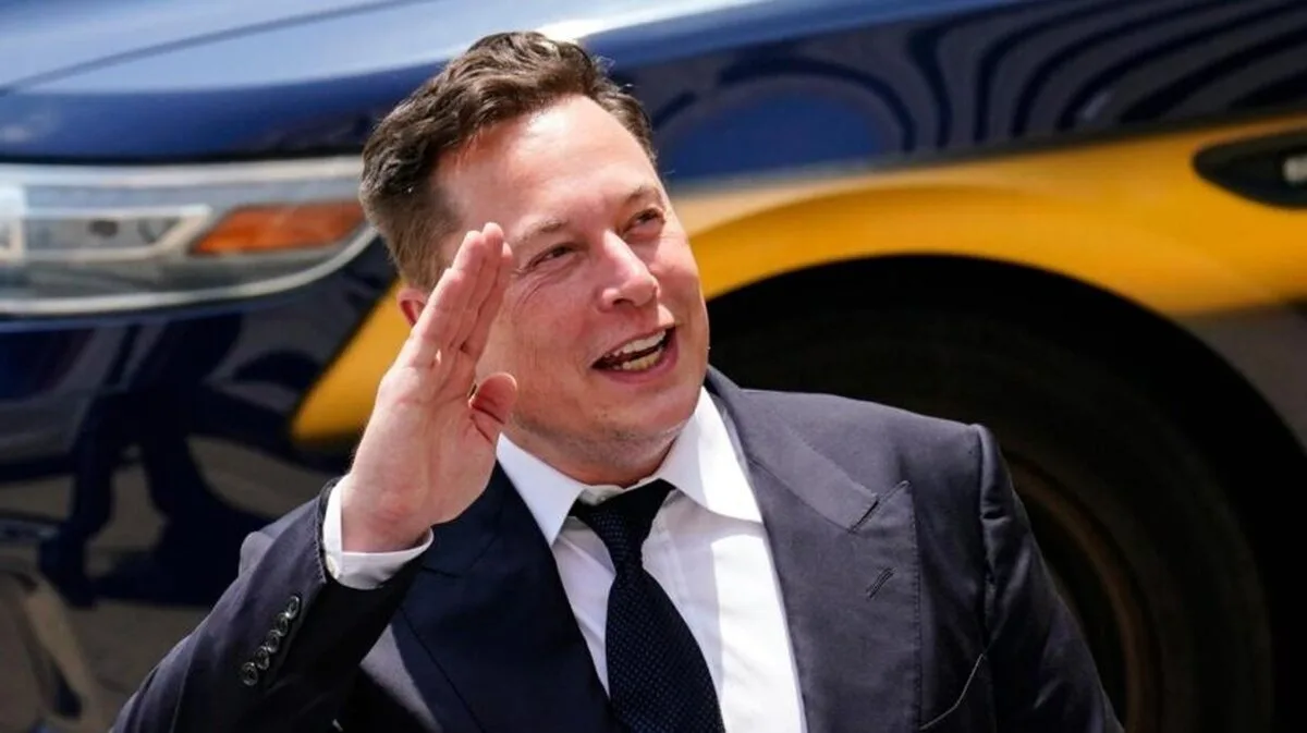 Elon Musk amenință că va da în judecată Microsoft din cauza datelor de pe Twitter