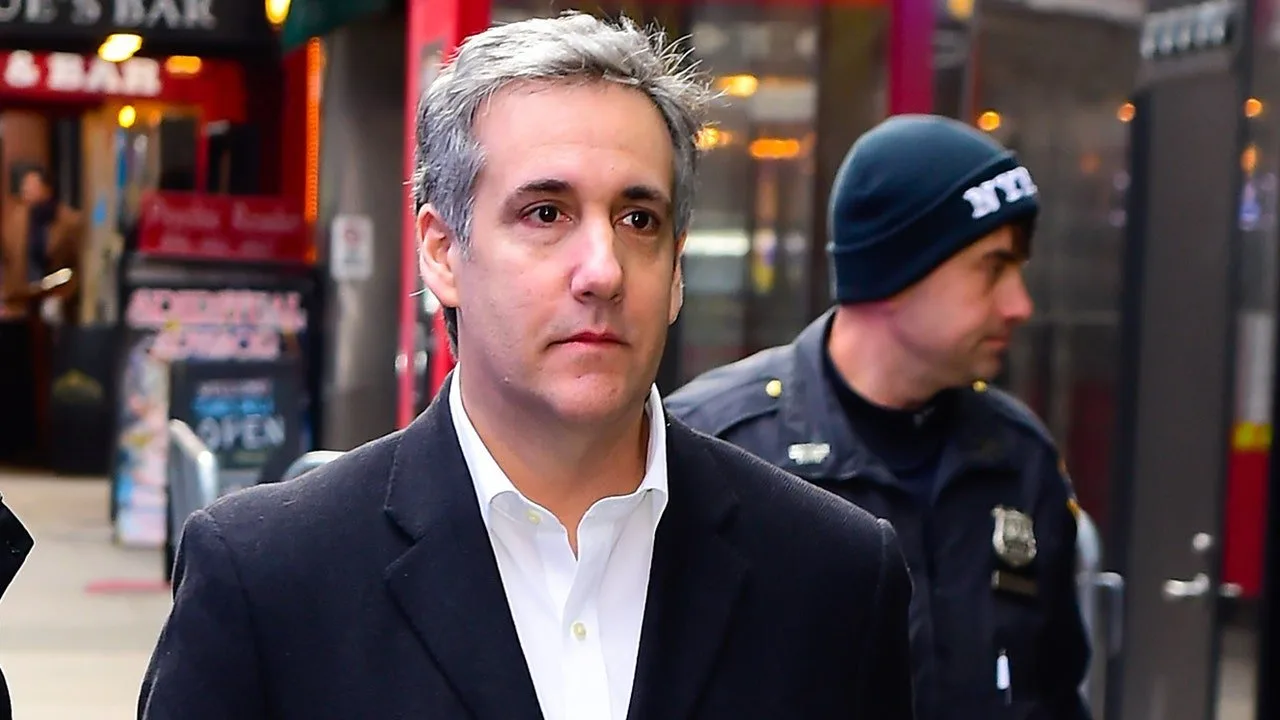 Donald Trump îl dă în judecată pe fostul avocat Michael Cohen pentru că a povestit oamenilor despre toate presupusele sale infracțiuni
