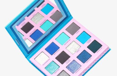 Tendințe de machiaj din anii ’90: 12 look-uri actualizate pentru 2023 – Vezi poze