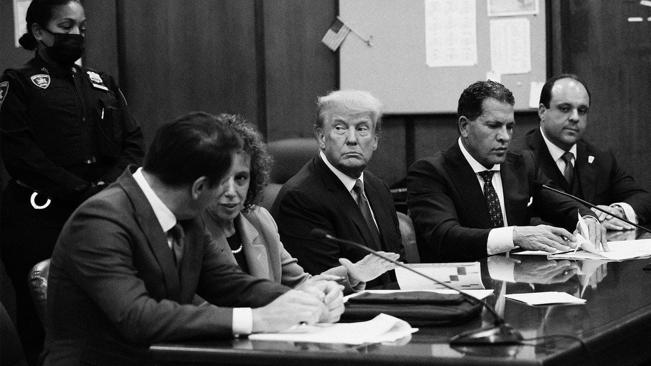 Cariera mea a văzut mulți bărbați puternici prinși în scandaluri sexuale. Donald Trump știe că este vulnerabil