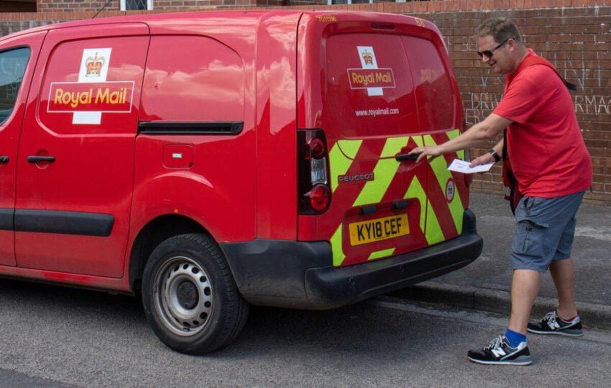 Royal Mail s-ar putea confrunta cu mai multe greve, deoarece discuțiile cu sindicatul se încheie fără acord