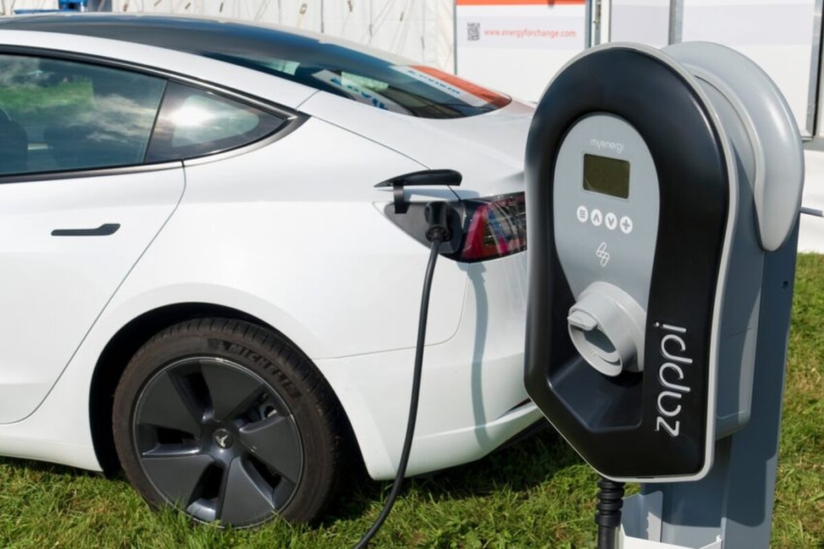 myenergi, cu sediul în Grimsby, este gata să devină cel mai mare furnizor de puncte de încărcare pentru vehicule electrice la domiciliu din Marea Britanie