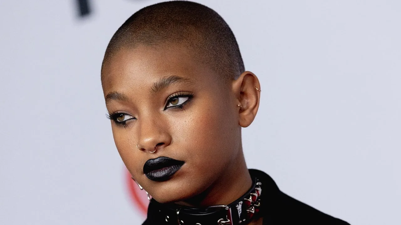 Cocurile cu mărgele ale lui Willow Smith m-au făcut să chem pe loc un împletitor – Vezi poze