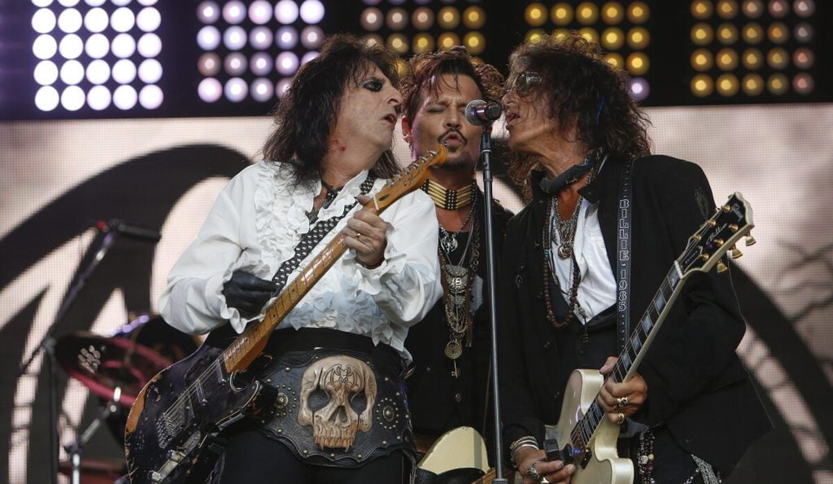 Hollywood Vampires amână datele din SUA din cauza unei accidentări la gleznă a lui Johnny Depp – News24