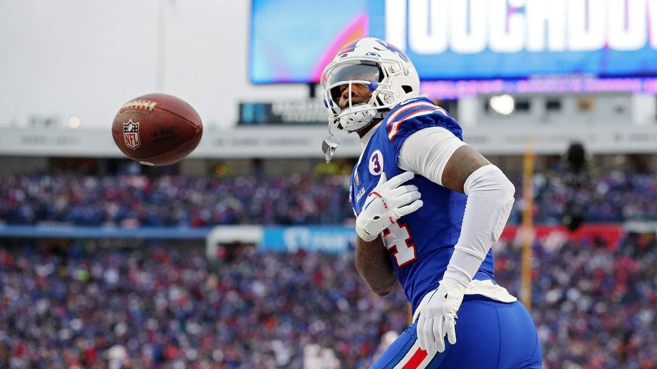 NFL își antrenează fanii să iubească streamingul