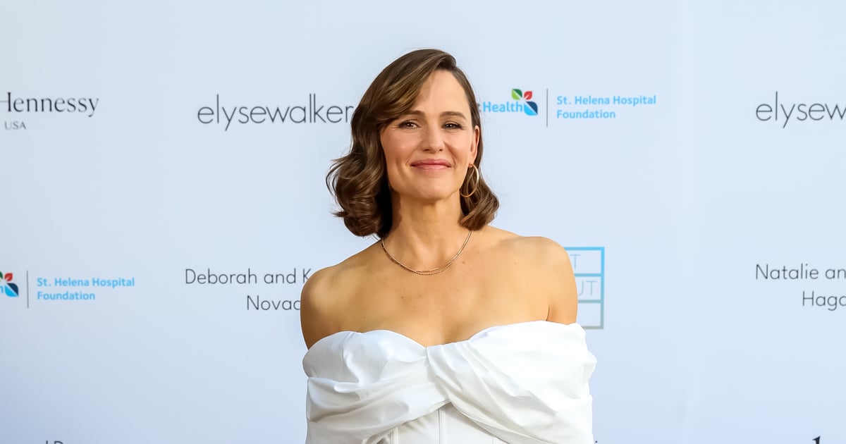 Rochia albă cu corset Alexander McQueen albă a lui Jennifer Garner