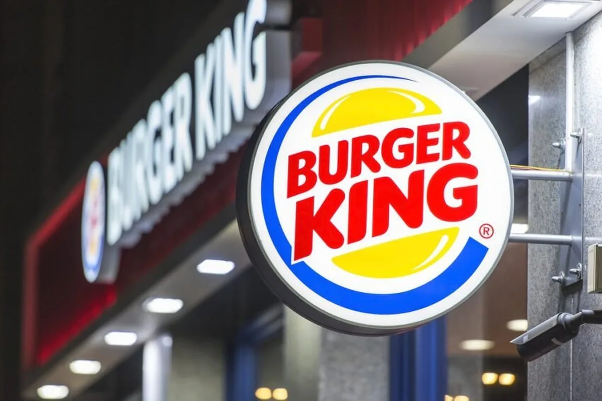 Burger King va închide până la 400 de magazine până la sfârșitul anului, gigantul fast-food nu reușește să țină pasul cu concurența fast-casual