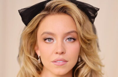 Sydney Sweeney tocmai a demonstrat că nu există prea mult fard de obraz – Vezi poze