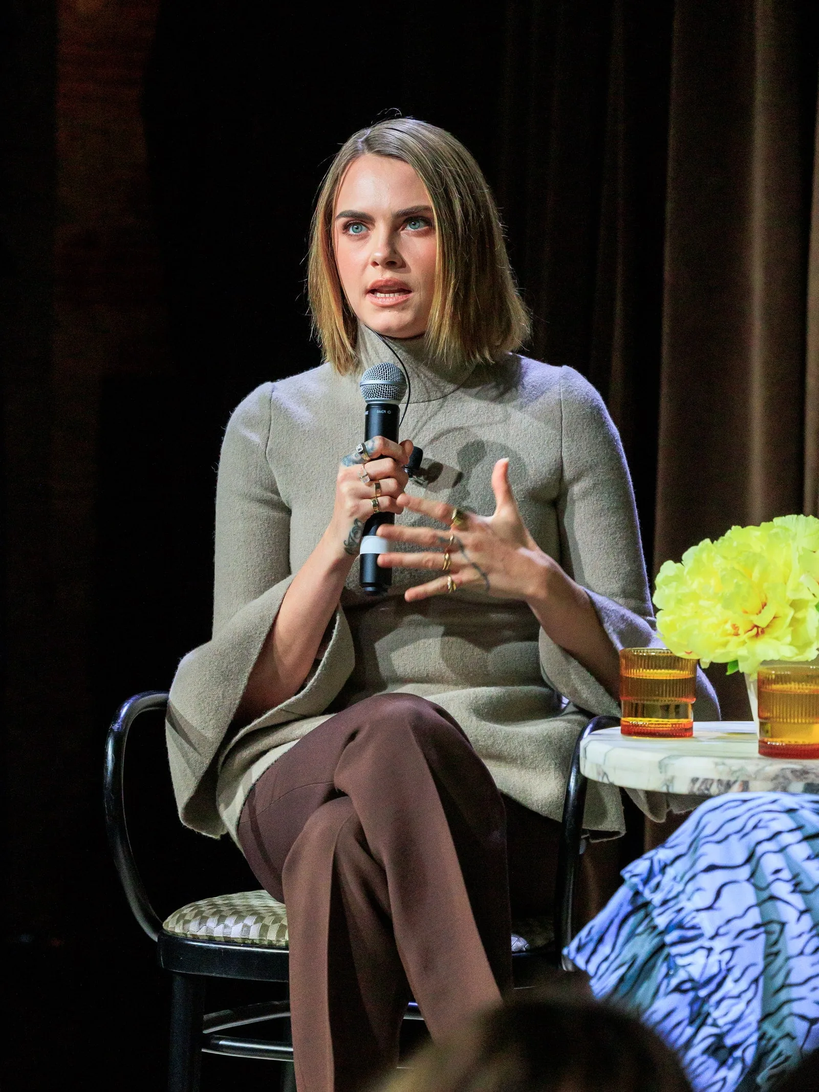 Cara Delevingne vorbește despre anxietatea și sobrietatea ei la dineul 2023 New York-Presbyterian Youth Anxiety Center Dinner