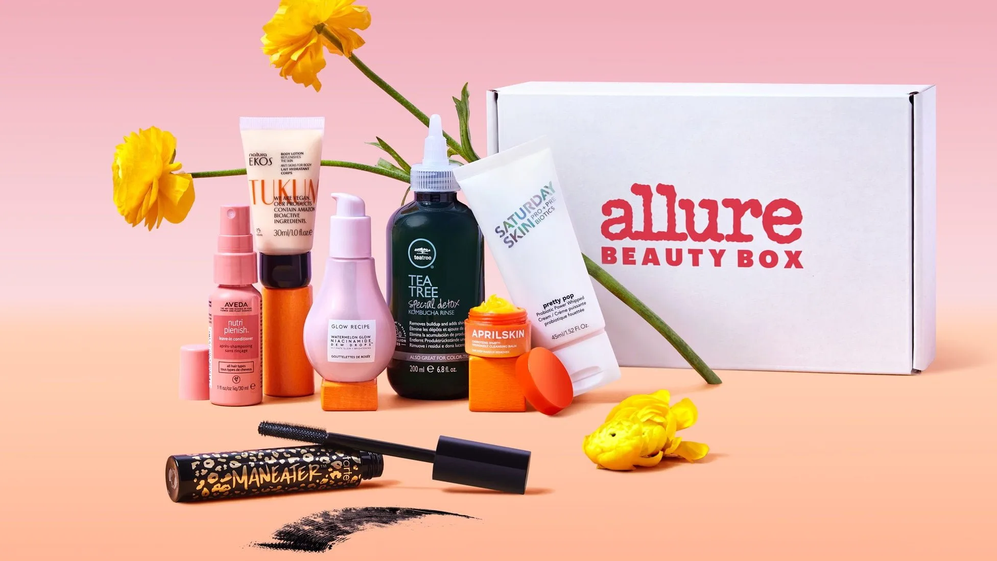 Cutia Allure Beauty Box 2023 din iunie 2023 este plină de bunătăți de vară – vezi produsele din interior