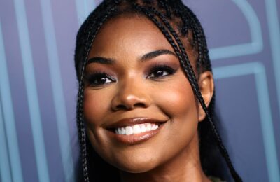Gabrielle Union face ca procesul de desfacere a împletiturilor să pară incredibil de ușor – Vezi video