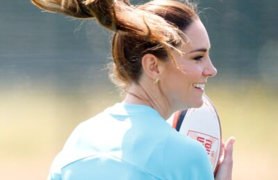 Coada de cal sportivă a lui Kate Middleton sfidează gravitația – Vezi poze