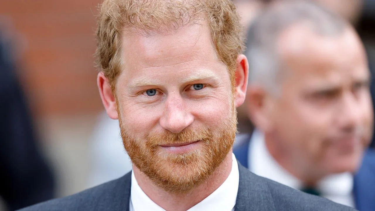 Prințul Harry se deplasează la Londra pentru cazul său în cazul Mirror Group, dar lipsește luni de la tribunal