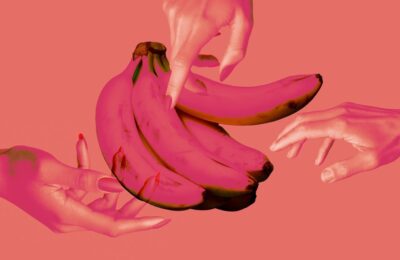 Această companie vinde jucării sexuale folosite. Vrei să cumperi?