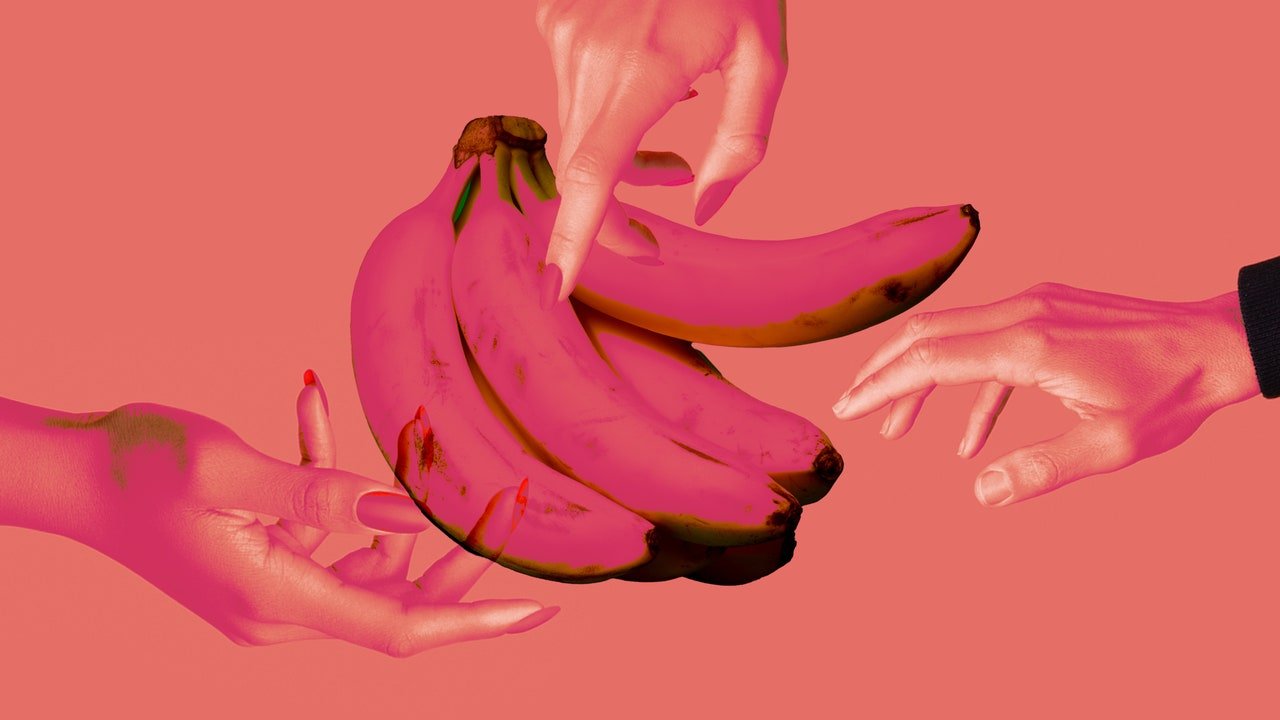 Această companie vinde jucării sexuale folosite. Vrei să cumperi?