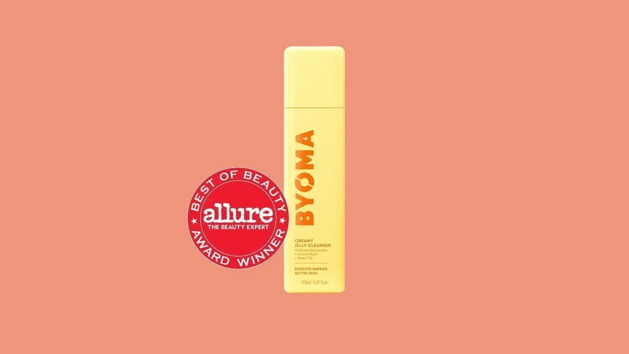 Byoma Creamy Jelly Cleanser îmi îndepărtează machiajul într-un singur pas – Review