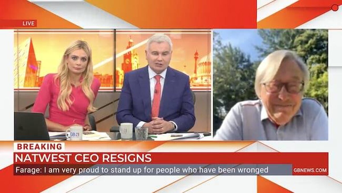 Șeful NatWest l-a tratat pe Nigel Farage cu o „lipsă de respect grotescă”, spune David Mellor