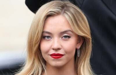 Sydney Sweeney a desăvârșit arta cozii de cal, așa că noi, restul, putem să nu mai încercăm – Vezi poze