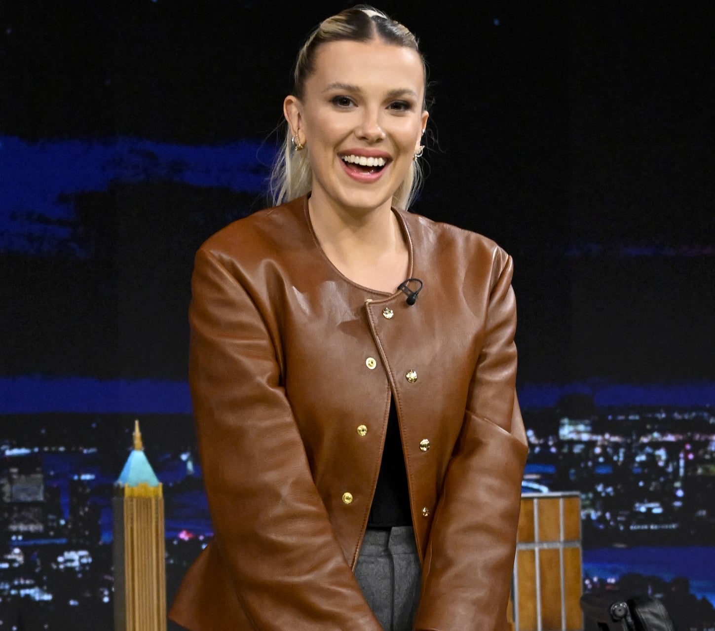 Rochie de leopard și dantelă a lui Millie Bobby Brown în New York