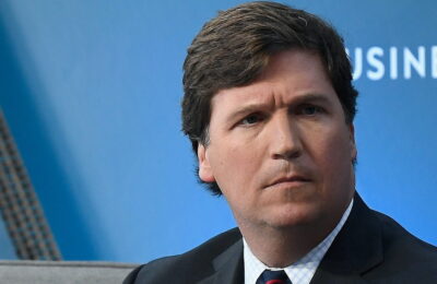 Se pare că Tucker Carlson vrea să facă niște bani reali din emisiunea sa de pe Twitter
