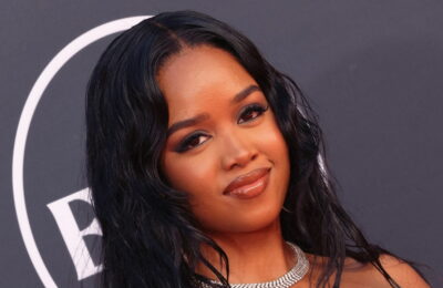 H.E.R. arată ca o persoană total diferită cu împletituri de tip „Goddess Box Braids” până la fund – Vezi poze