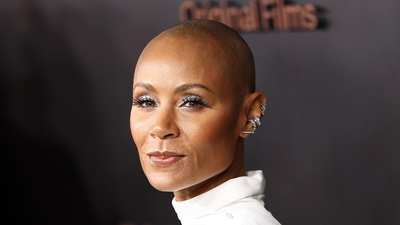 Jada Pinkett Smith a împărtășit o actualizare a creșterii părului ei pentru prima dată în ultimii ani – Vezi poze