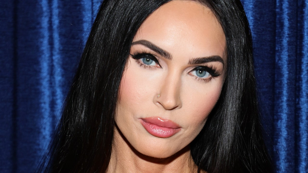 Conform manichiurii sale, aura lui Megan Fox este de culoarea vatei de zahăr – Vezi fotografiile