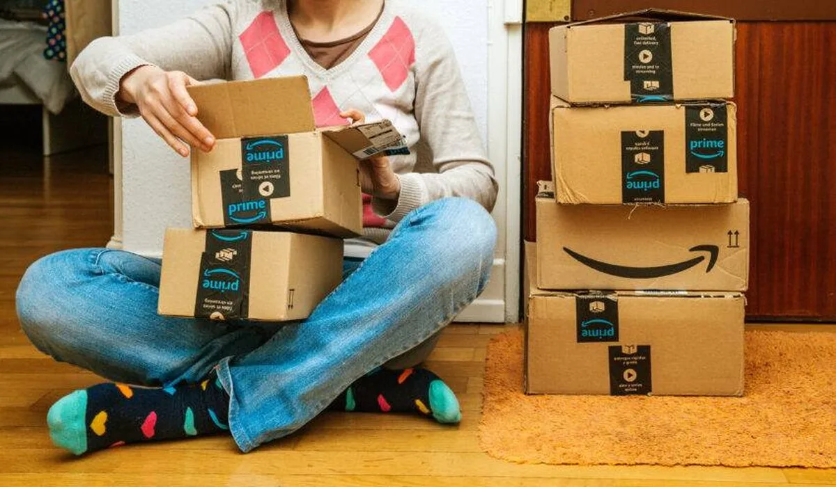 Guvernul britanic cere răspunsuri de la Amazon cu privire la schimbarea politicii care afectează fondurile vânzătorilor