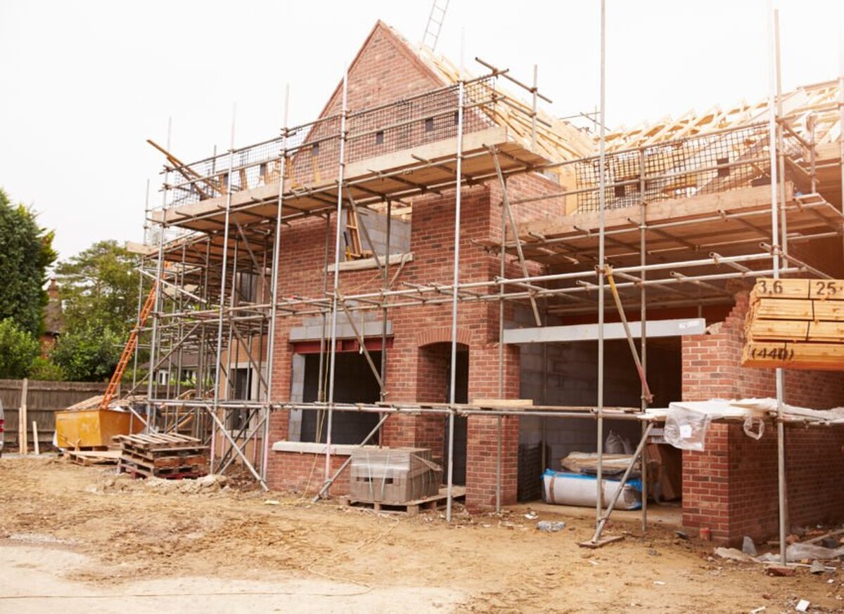Șase dintre cele mai mari provocări cu care se confruntă sectorul construcțiilor din Marea Britanie