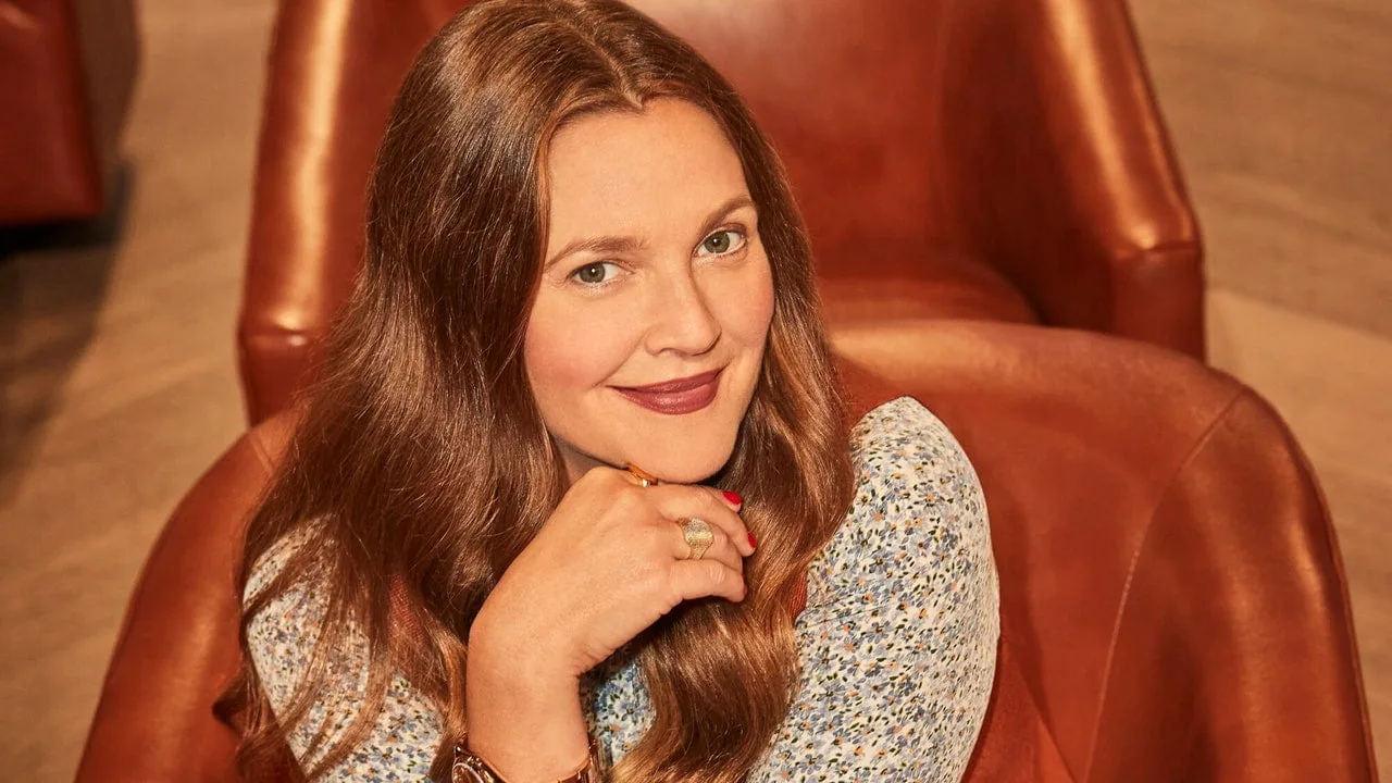 Drew Barrymore își cere scuze scriitorilor, dar își va relua oricum emisiunea