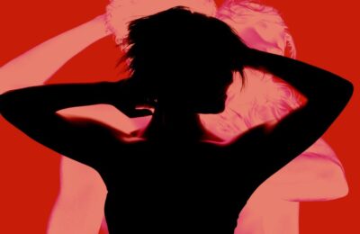 Ce se întâmplă cu adevărat la o petrecere sexuală? 8 femei își împărtășesc poveștile lor adevărate