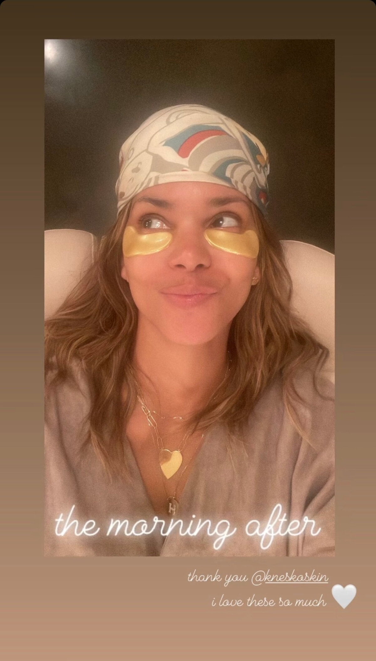 Halle Berry iubește „atât de mult” acești plasturi de 17 dolari pentru subochi – Vezi foto