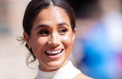 Donald Trump nu se va prezenta la dezbaterea colegilor săi republicani, dar Meghan Markle? Spuneți doar ora și locul