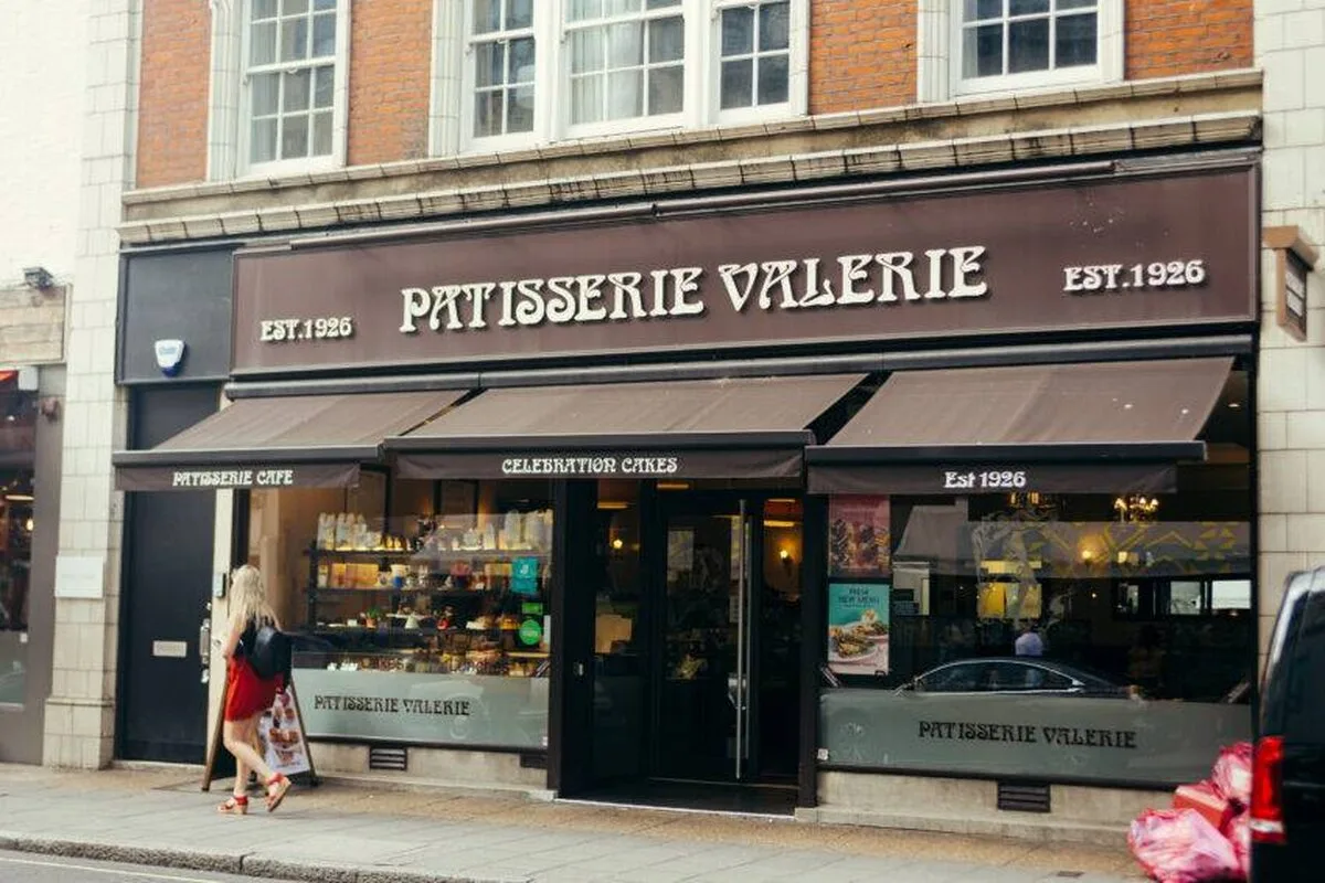 Patru persoane sunt acuzate de fraudă în urma prăbușirii Patisserie Valerie Valerie