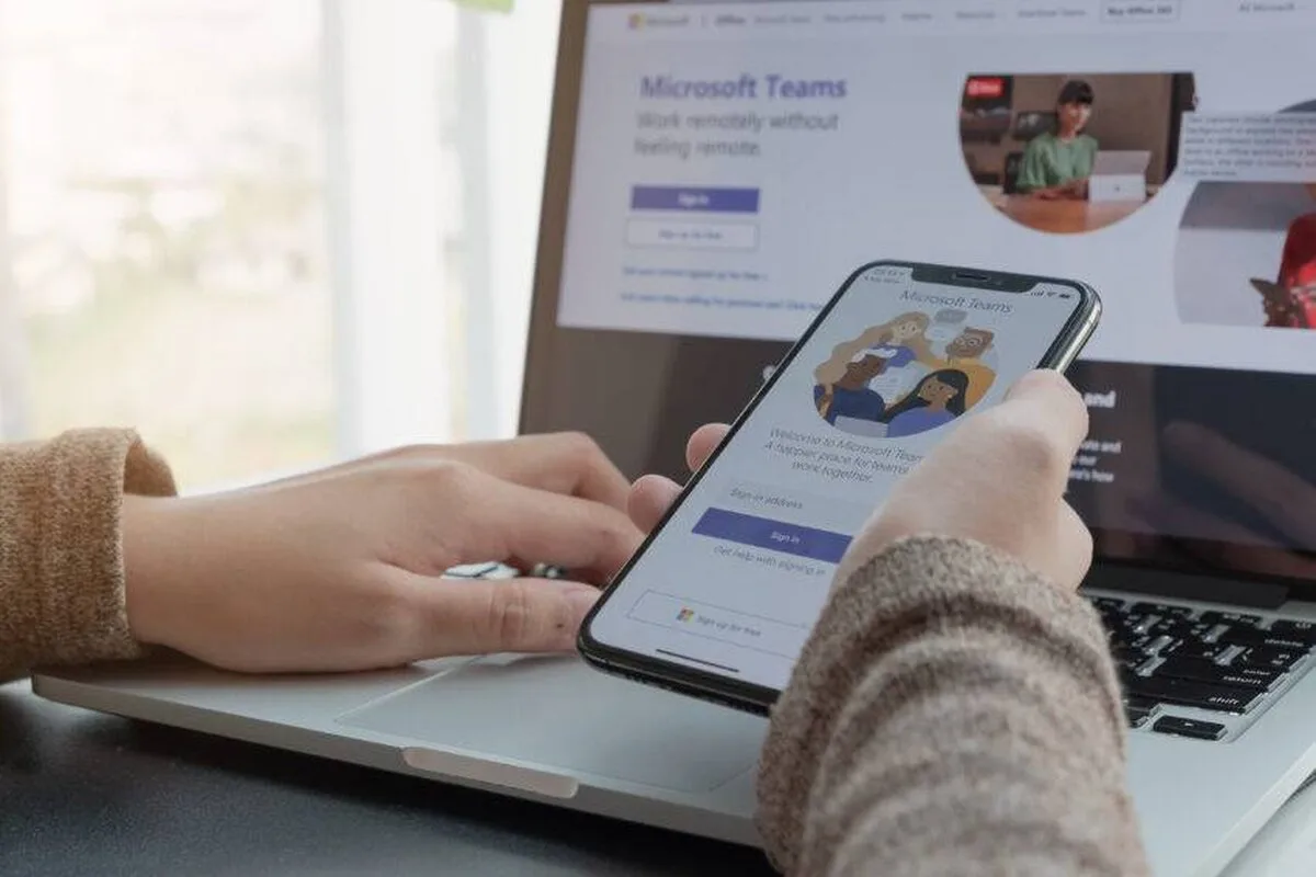Microsoft separă Teams de Office după ce UE amenință cu o amendă antitrust