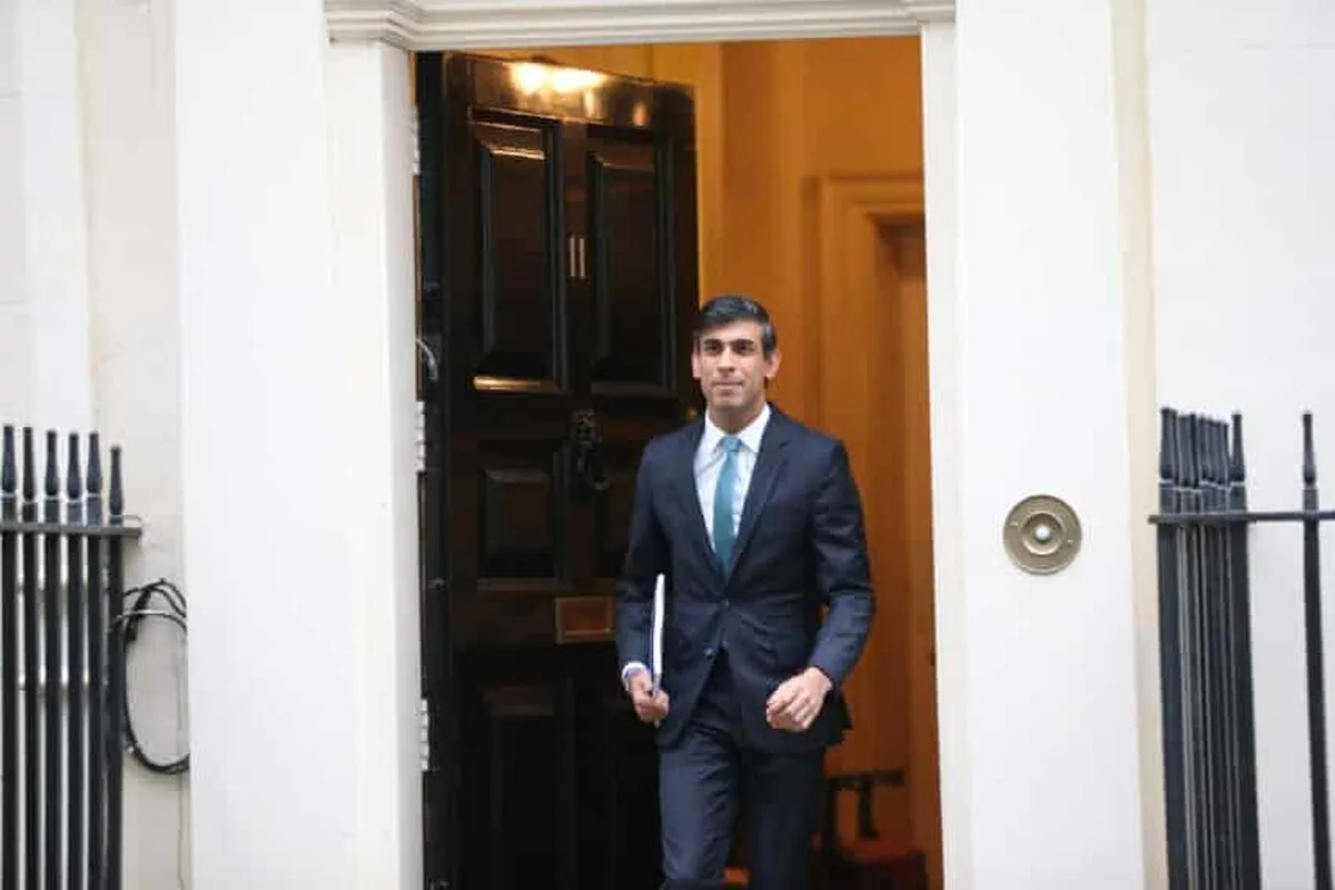 IMM-urile britanice solicită stabilitate politică pe fondul dezacordului cu poziția Sunak privind net-zero