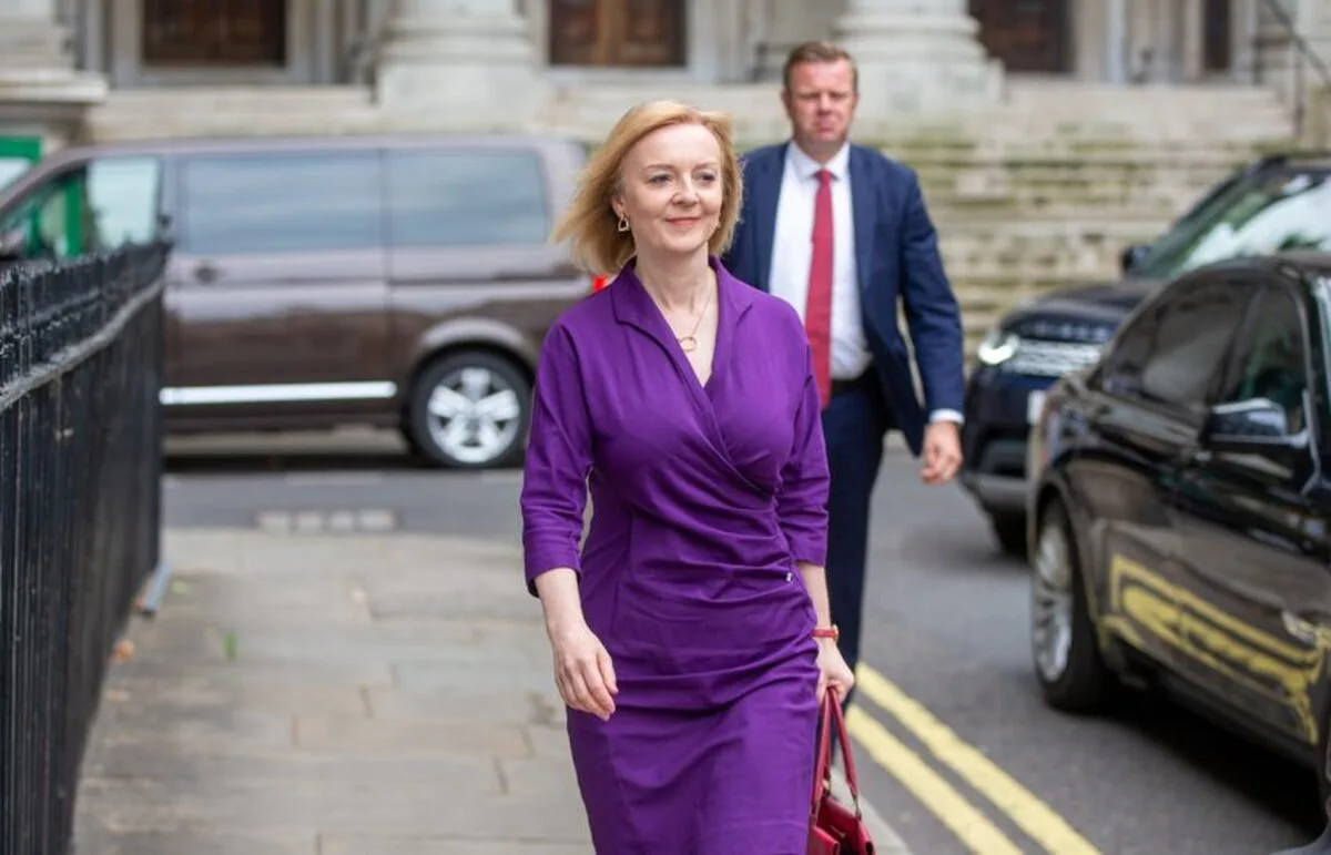 Un rollercoaster al politicii britanice