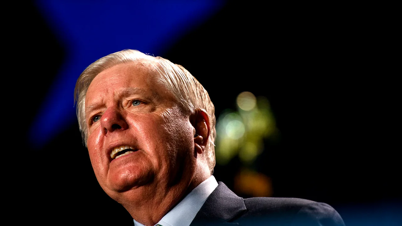 Lindsey Graham, aproape inculpat în cazul alegerilor lui Trump, susține că și-a făcut doar datoria întrebând Georgia despre aruncarea buletinelor de vot