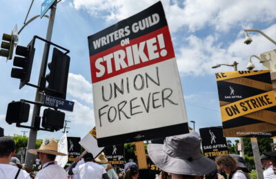 Avem o afacere! Greva scenariștilor este pe cale să se încheie, deoarece WGA și studiourile au ajuns la un acord provizoriu