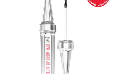 Benefit Fluff Up Brow Wax face ca și sprâncenele mele mici și rare să pară pufoase – Review