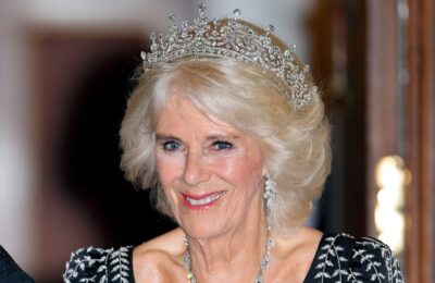 Regina Camilla îi aduce un omagiu regretatei regine în timpul unei cine la Mansion House