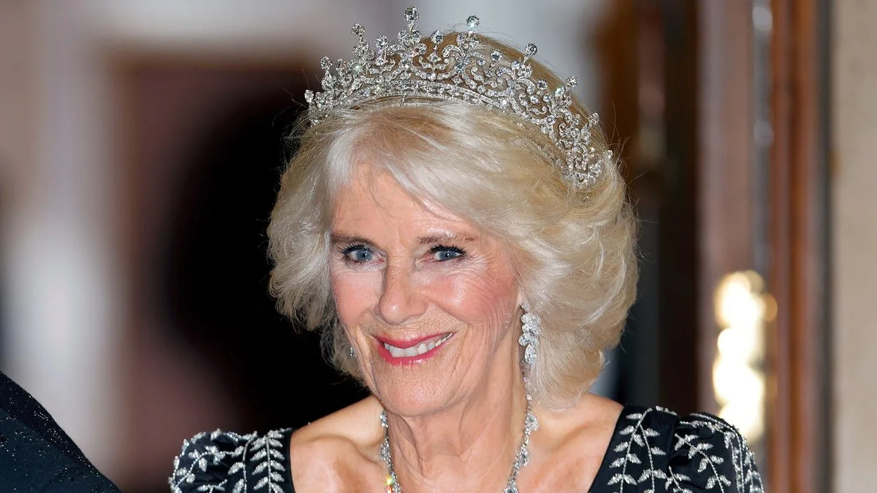Regina Camilla îi aduce un omagiu regretatei regine în timpul unei cine la Mansion House