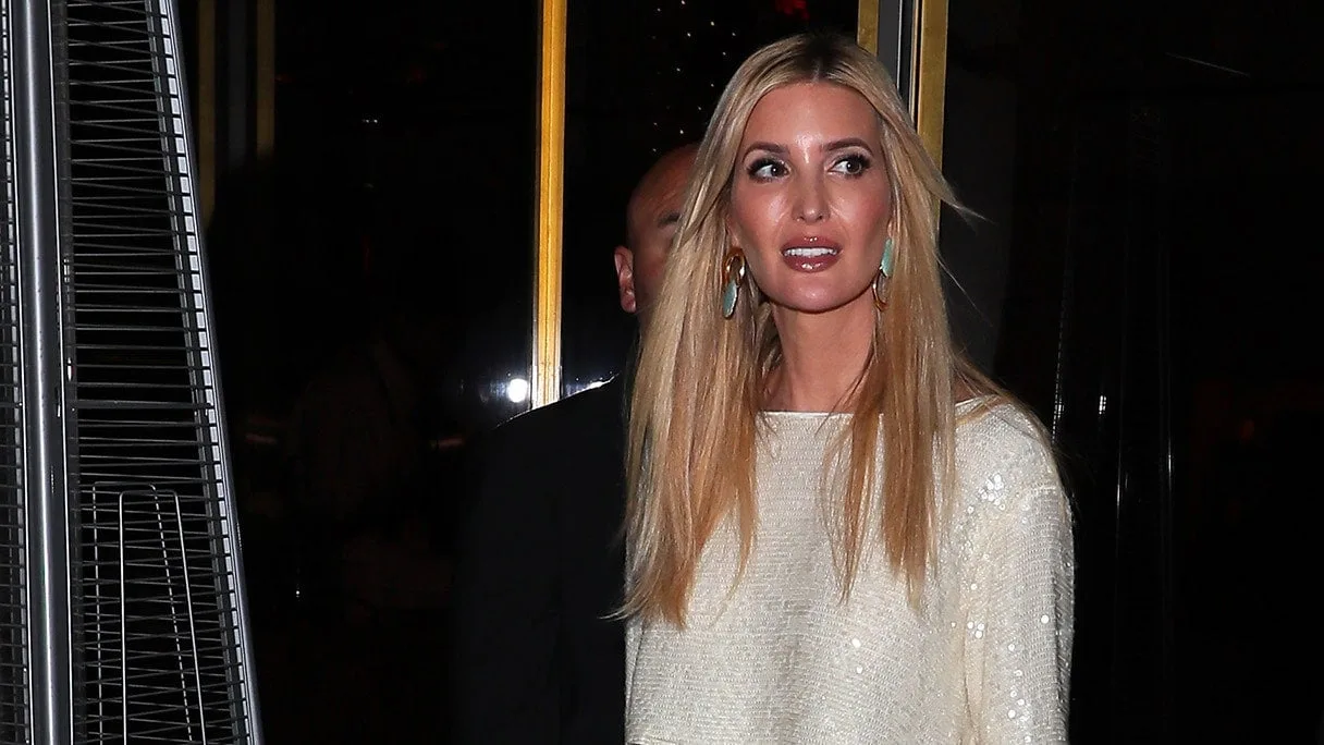 Ivanka Trump își sărbătorește ziua de naștere și stă cu Kim Kardashian înainte de mărturia de la tribunal