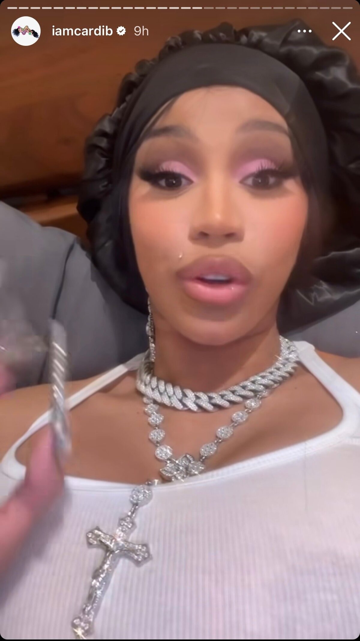 Cardi B își ia adio de la inelul de limbă și salută un nou piercing Monroe – Vezi poze