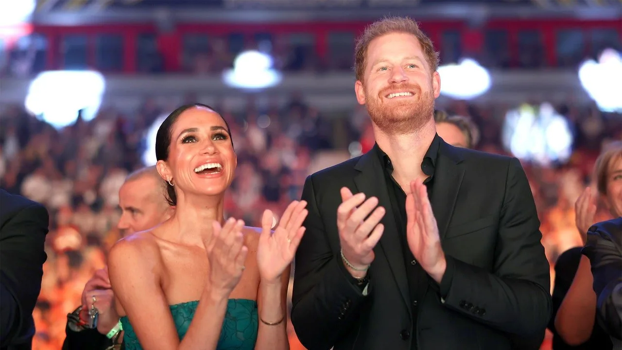 Meghan Markle și Prințul Harry fac echipă cu Carson Daly pentru Ziua Mondială a Sănătății Mintale